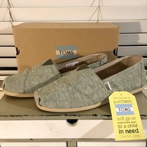 TOMS Men’s Classics Leaf Green Slip-on Alpargatas